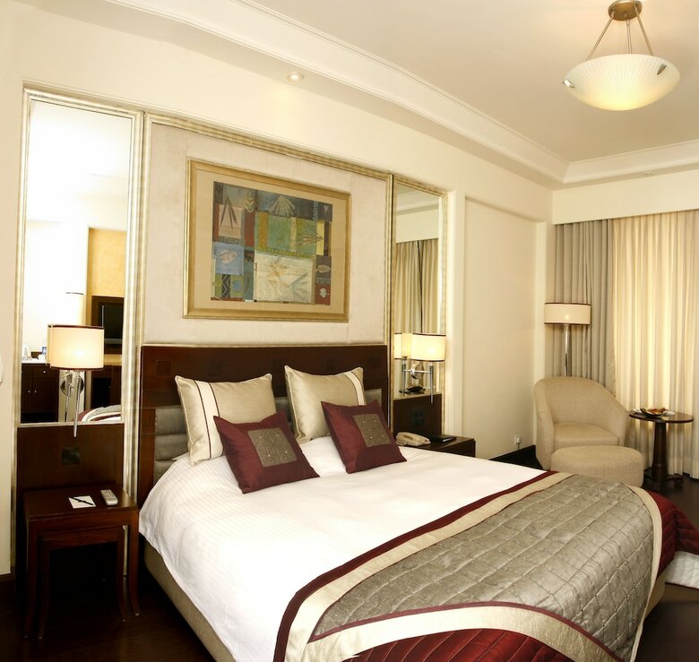 Hotel Pride Park Premier