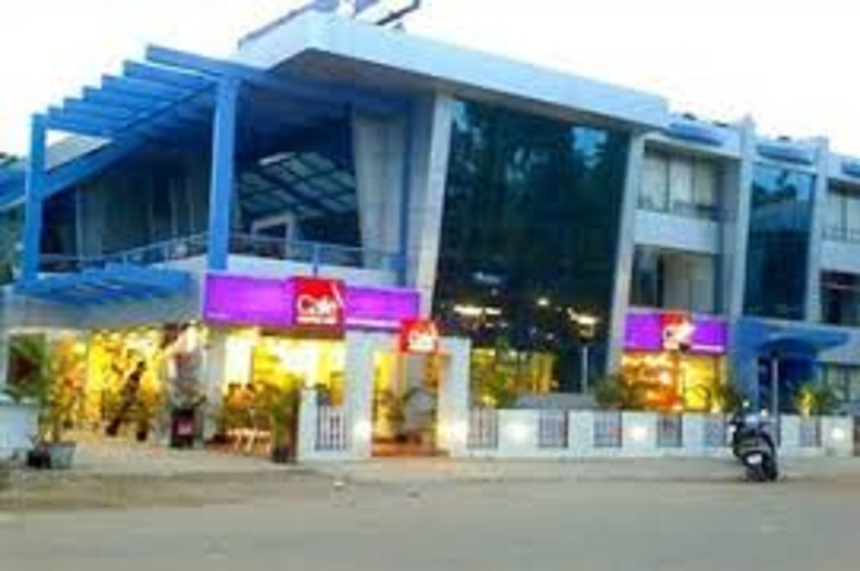 Hotel Silver Sands Beach Resort