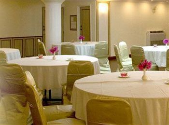 Hotel Dona Sylvia Beach Resort