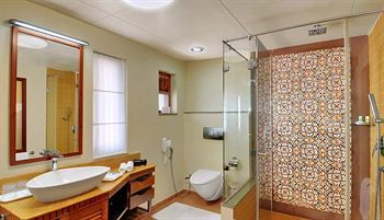 Hotel Dona Sylvia Beach Resort