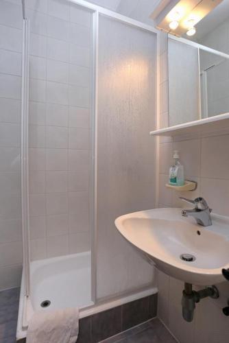 Hostal Twin Room Podstrana 10302d
