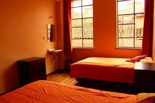Bed & Breakfast Hotel Check-inn