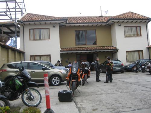 Hotel Hostal Calle Angosta Ecuador