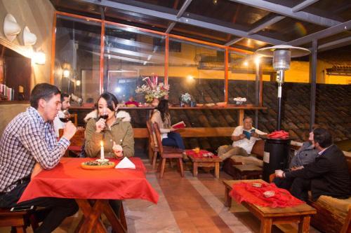Hotel Hostal Calle Angosta Ecuador