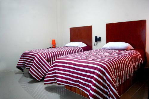 Hostal Sky