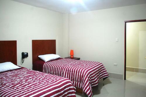 Hostal Sky