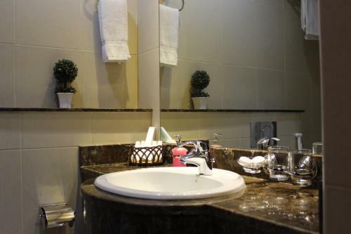 Naif View Hotel