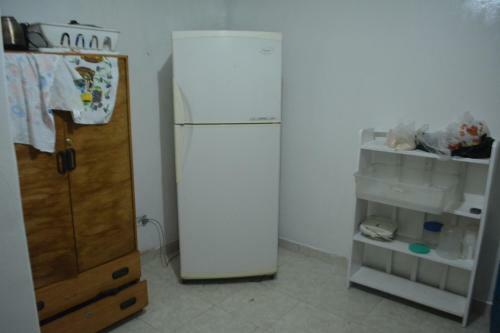 Albergue Latinos Brothers House