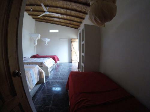 Monta�ita Garden Hostal