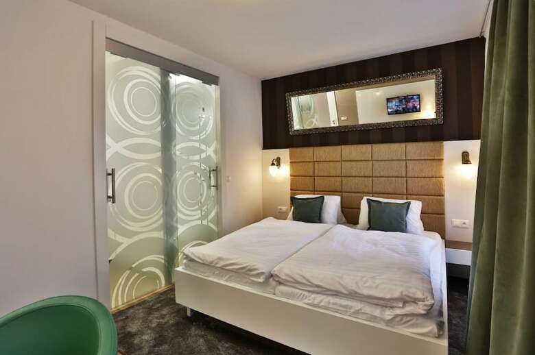 Vip Apartments