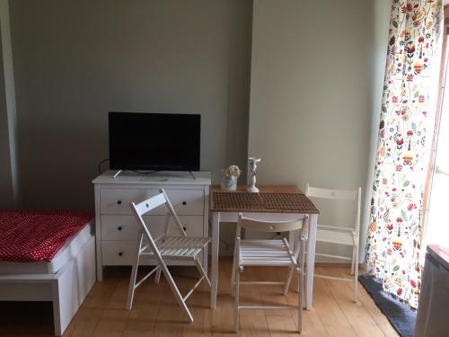 Hostal Penzi�n Stefarez 2