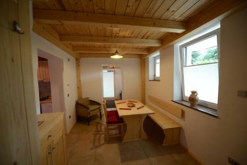 Apartments Mojca