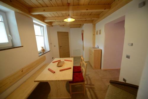 Apartments Mojca