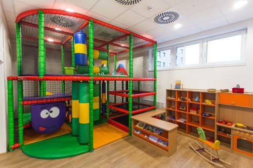 Barok Hotel And Apartments