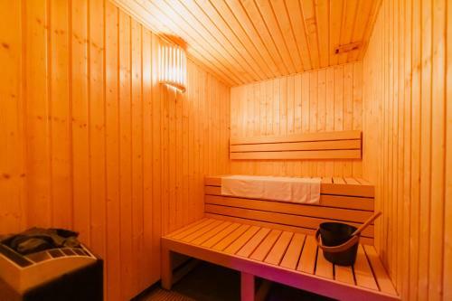 Barok Hotel And Apartments