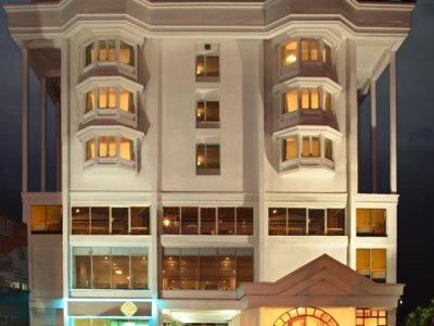 Hotel Abad Plaza