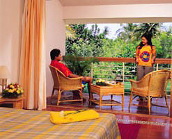 Hotel Muthoot Cardamom County