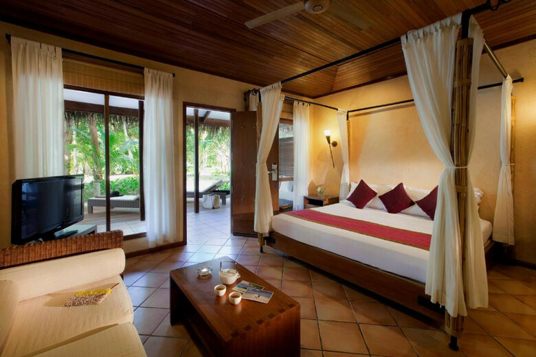Hotel Kuramathi Maldives