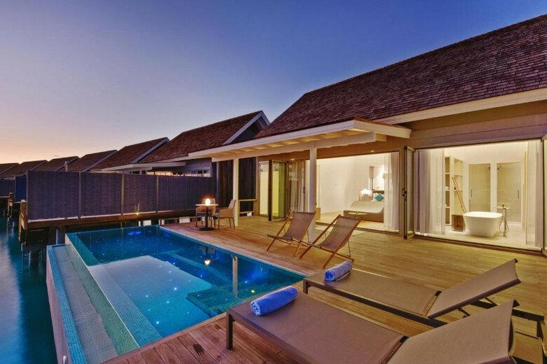 Hotel Kuramathi Maldives