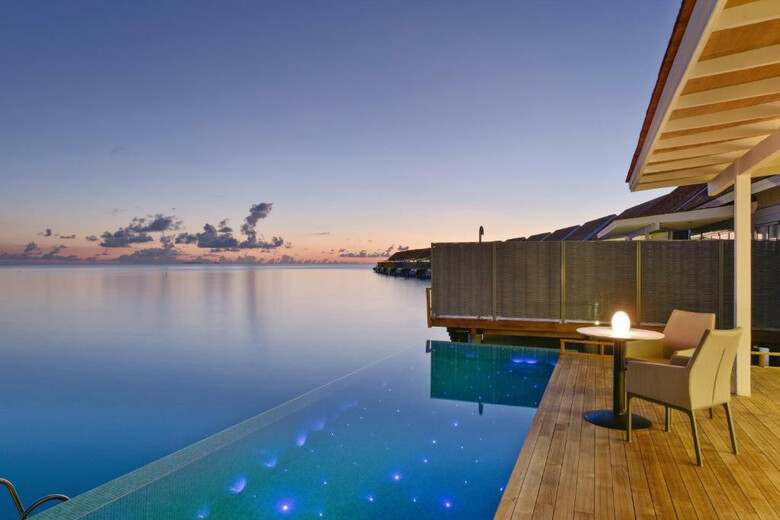 Hotel Kuramathi Maldives
