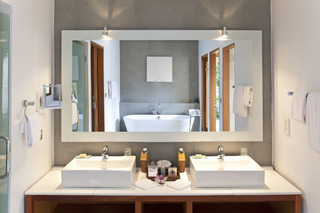Hotel Baros Maldives