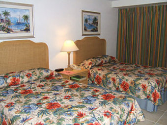 Hotel Castaways Resort And Suites