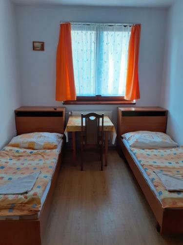 Albergue Ubytov?a Tavros