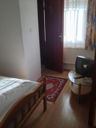 Hostal Guesthouse Stremljan