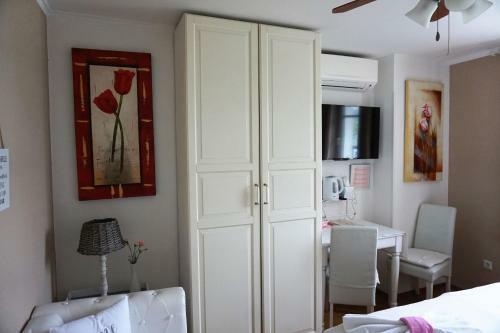 Hostal ?arman Guest House