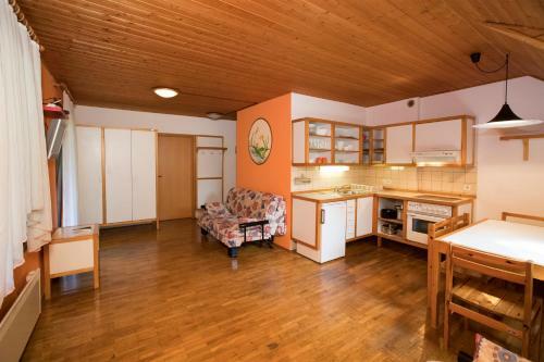 Apartments By Savica