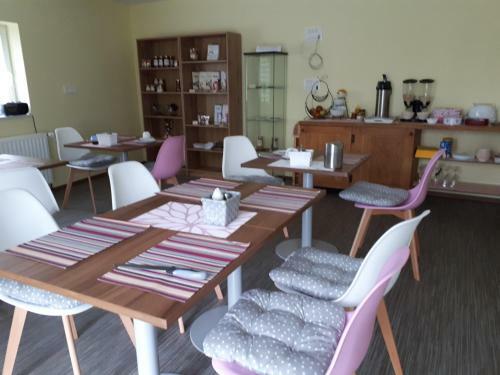 Hostal Guest House Tara