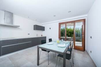 Villa Sa Caseta De B�ger
