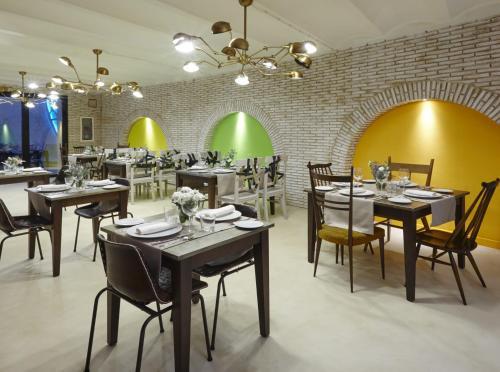Hotel Galer�a Essentia