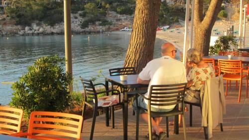 S'arenal Apartments