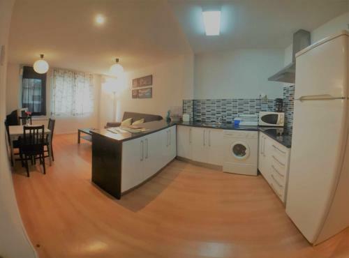 Apartamentos Tur�sticos La Golondrina