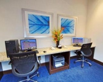 Holiday Inn Express Hotel  Suites Toronto - M