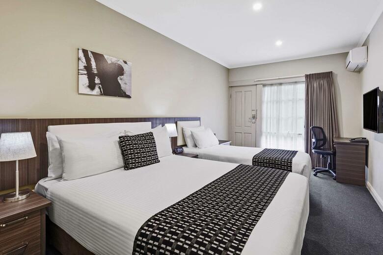 Quality Hotel Melbourne Airport
