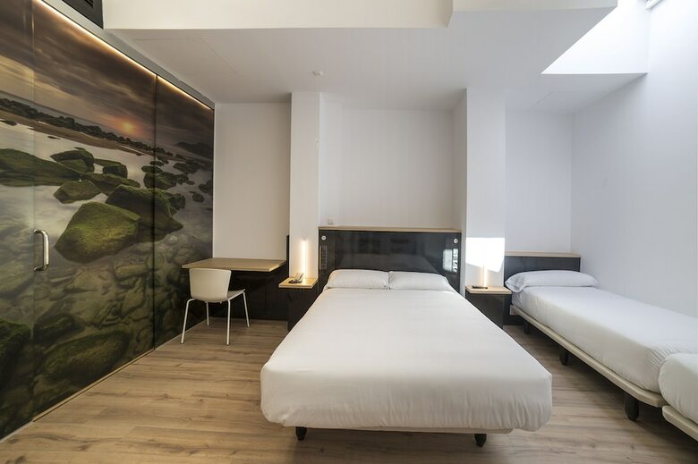 Zerupe Hotel