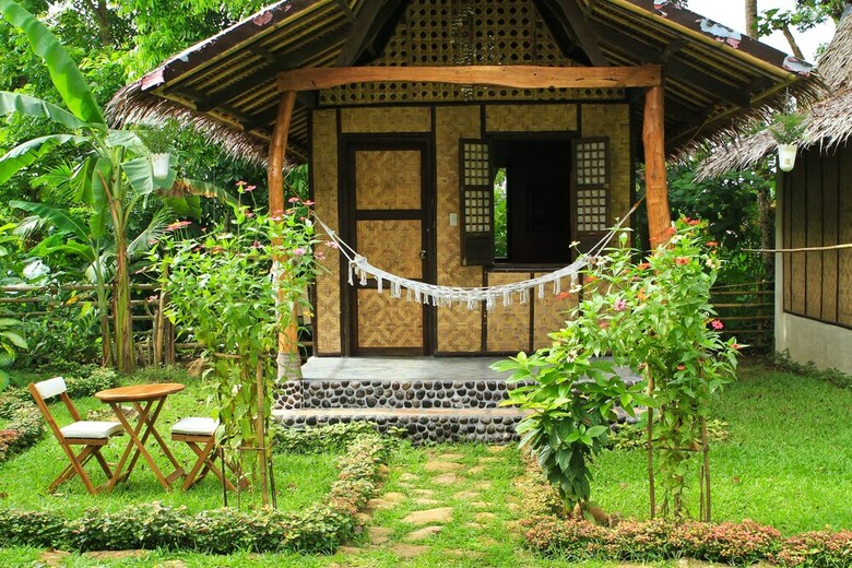 Hostal Fox & The Firefly Cottages