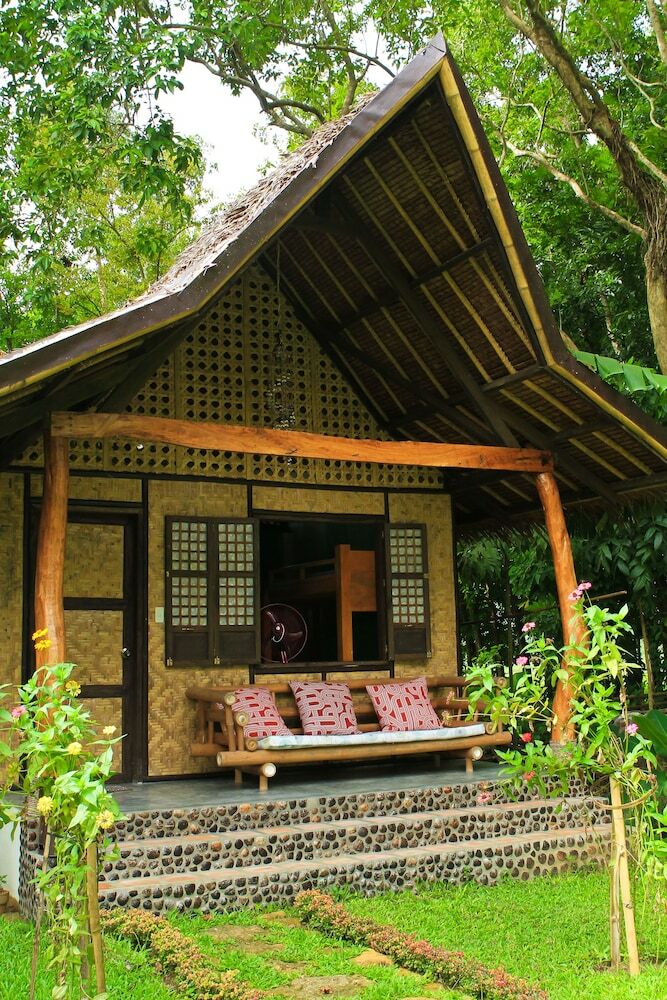 Hostal Fox & The Firefly Cottages