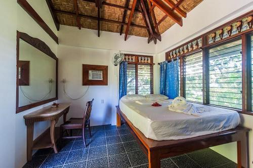 Hotel Patrick's On The Beach Resort