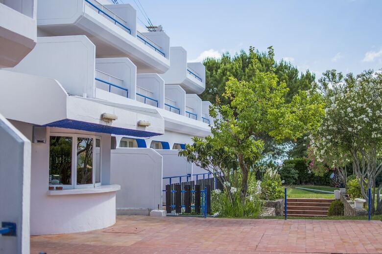 Carvoeiro Garden Hotel