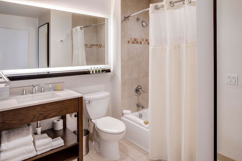 Doubletree Hotel Jersey City