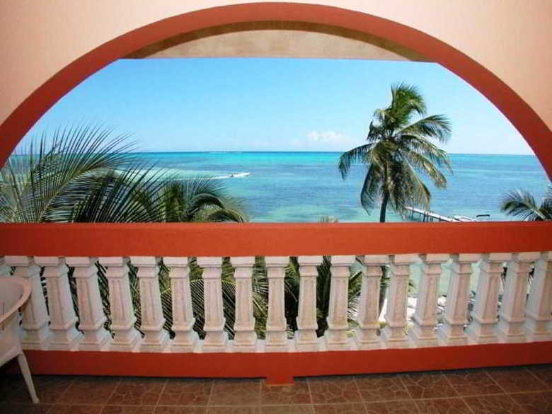 Hotel Banana Beach Resort