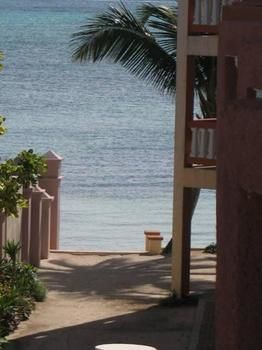Hotel Banana Beach Resort