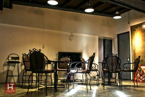 Posada Hometown Hotel - Lacson Bacolod