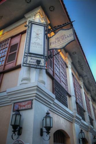 Hotel Felicidad