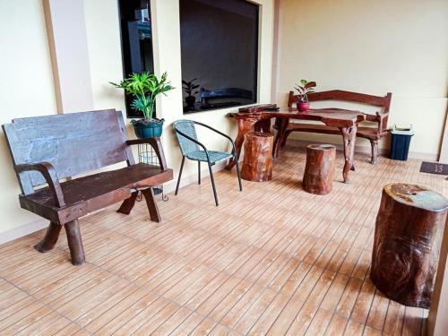 Hostal Dayview Tourist Home