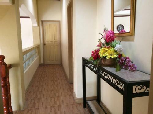 Hostal Dayview Tourist Home