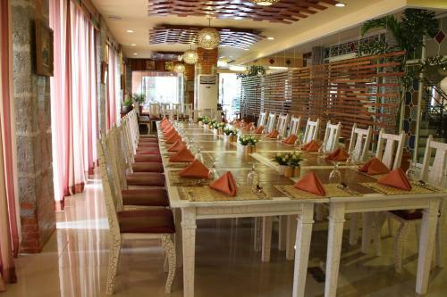 Imerex Plaza Hotel